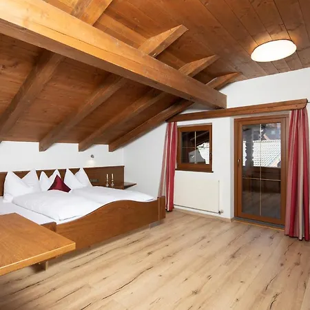 Andreas Hotel
